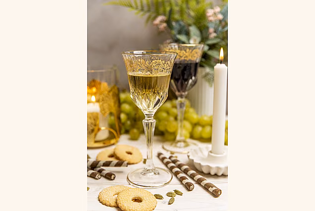 Luxury CHARME-CHROC Wine Glasses 220ml with Gold Decoration
