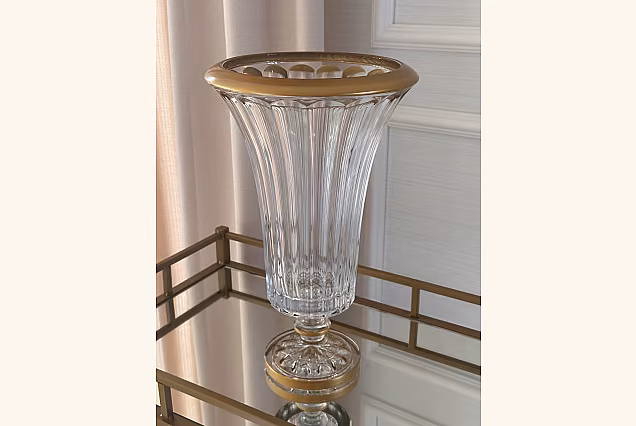 Marigold-MA Exceptional Crystal Vase with Gold Decoration